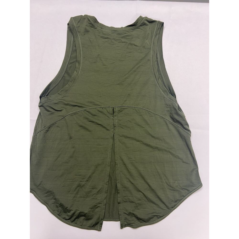 Born Primitive Women’s Tank Top Size M Racerback Gym Active Running - Picture 7 of 11